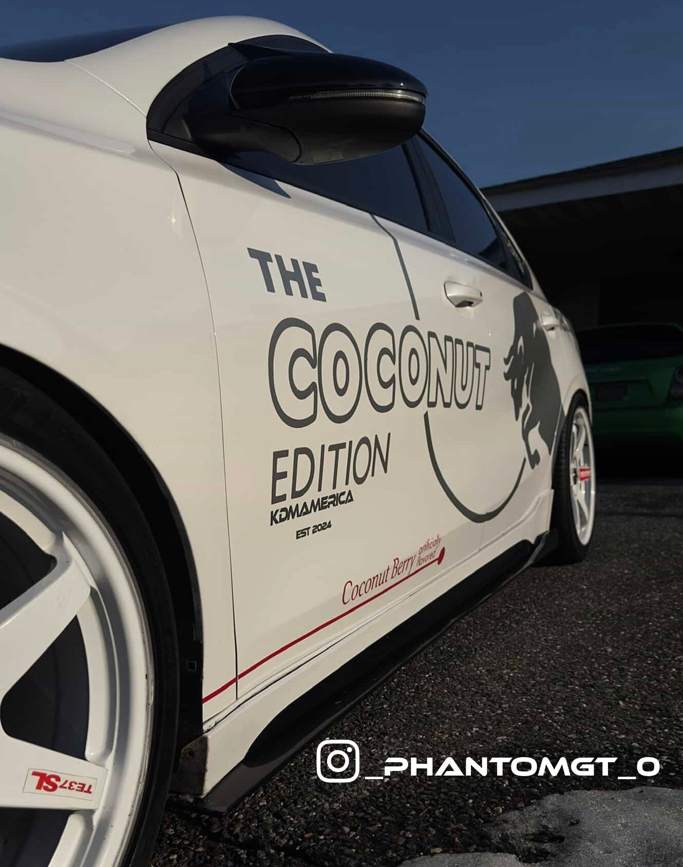 kdmamerica decal (10.5”)